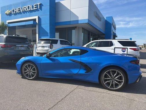 2024 Chevrolet Corvette Stingray w/2LT