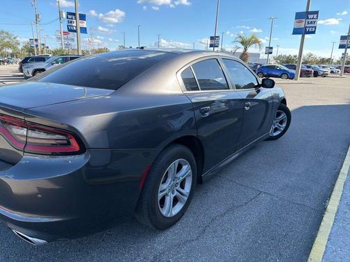 2020 Dodge Charger SXT