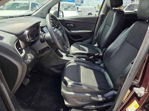 2021 Chevrolet Trax LT