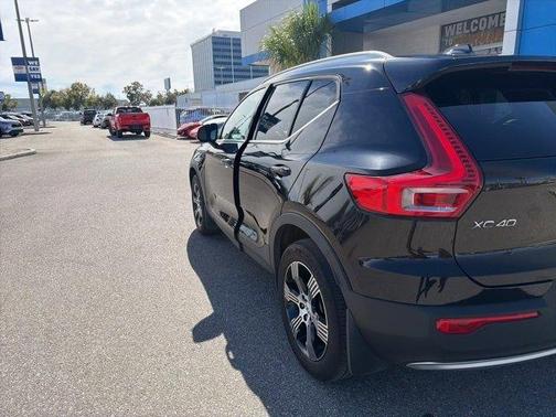 2021 Volvo XC40 T5 Inscription