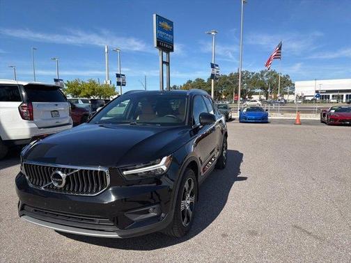 2021 Volvo XC40 T5 Inscription