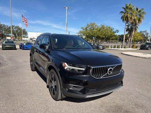 2021 Volvo XC40 T5 Inscription