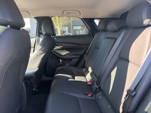 Aero Gray Metallic 2025 Mazda CX-30 Select