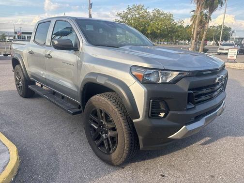 Sterling Gray Metallic 2025 Chevrolet Colorado Trail Boss