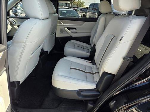 2024 Mazda CX-90 PHEV Premium Plus