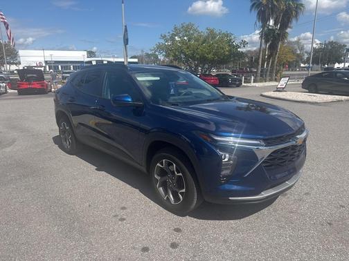 2024 Chevrolet Trax LT