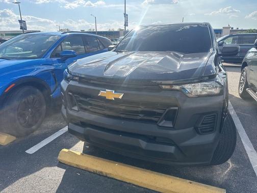 2024 Chevrolet Colorado WT