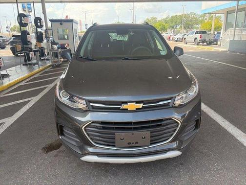 Nightfall Gray Metallic 2019 Chevrolet Trax LT