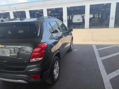 Nightfall Gray Metallic 2019 Chevrolet Trax LT
