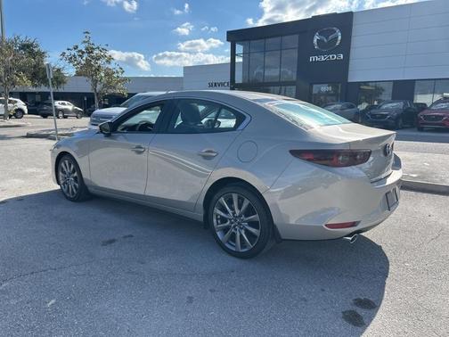 2025 Mazda Mazda3 FWD w/Preferred Package