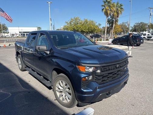 2023 Chevrolet Silverado 1500 Custom