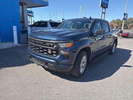 2023 Chevrolet Silverado 1500 Custom