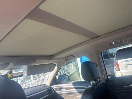 2022 Volkswagen Atlas 3.6L SE w/Technology