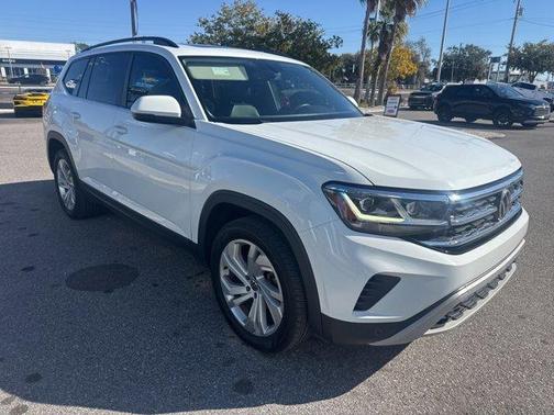 2022 Volkswagen Atlas 3.6L SE w/Technology