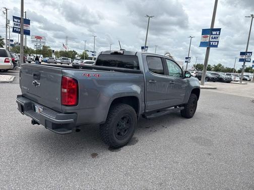 Satin Steel Metallic 2018 Chevrolet Colorado LT