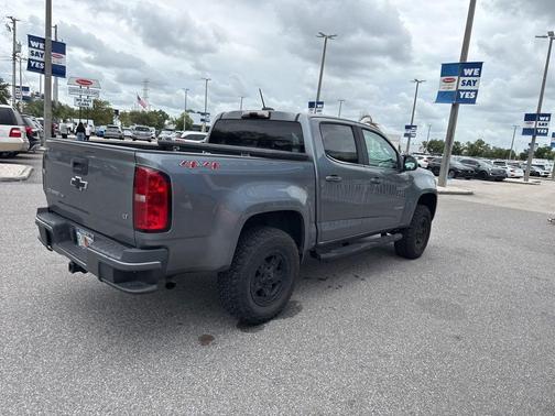 Satin Steel Metallic 2018 Chevrolet Colorado LT