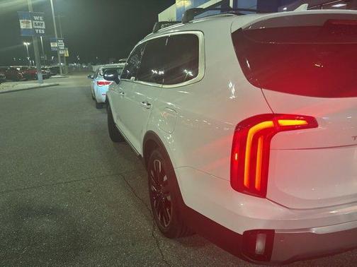2023 Kia Telluride SX