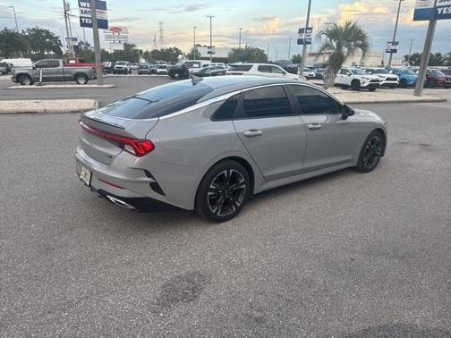 2022 Kia K5 GT-Line