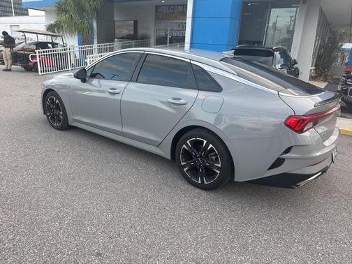 2022 Kia K5 GT-Line