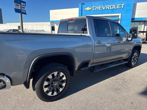Sterling Gray Metallic 2024 Chevrolet Silverado 2500 LT