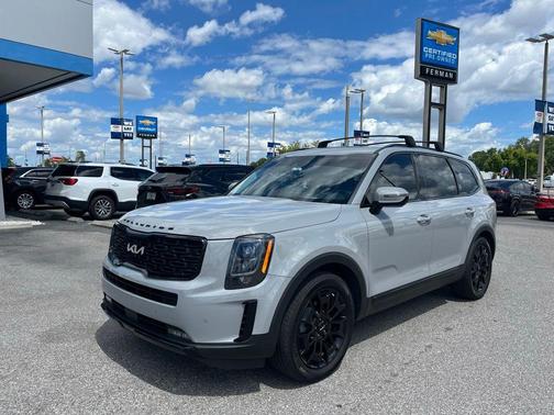 Wolf Gray 2022 Kia Telluride SX