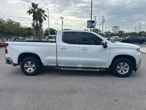 Summit White 2021 Chevrolet Silverado 1500 LT