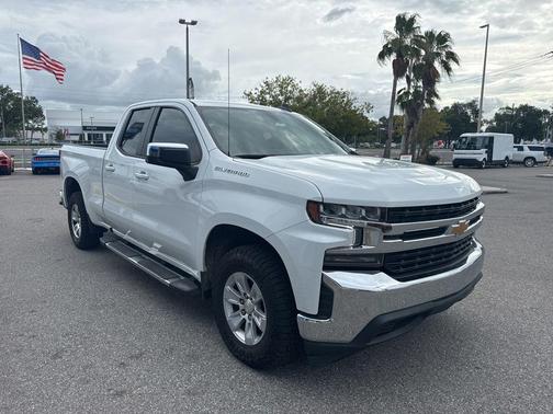 Summit White 2021 Chevrolet Silverado 1500 LT