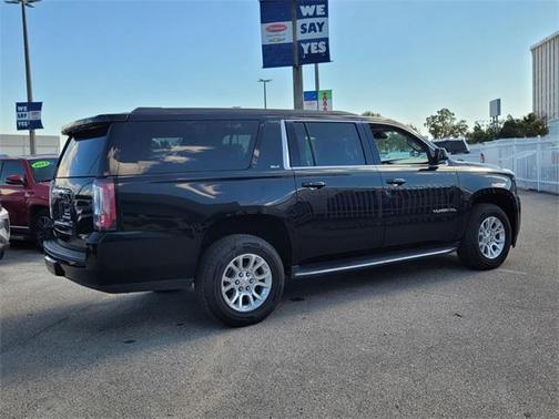 2019 GMC Yukon XL SLT