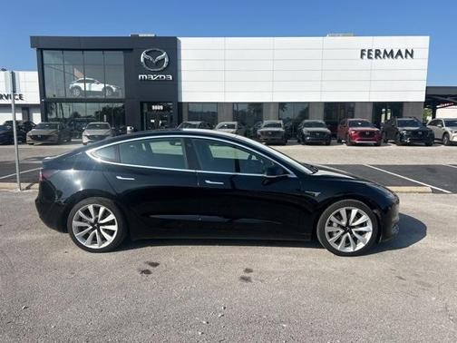 2019 Tesla Model 3 Standard Range Plus