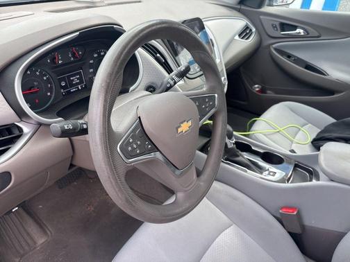 Sterling Gray Metallic 2023 Chevrolet Malibu 1LS