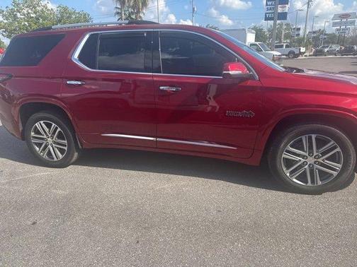 2023 Chevrolet Traverse High Country