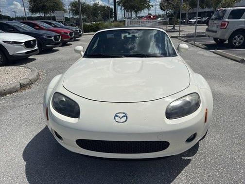 2007 Mazda MX-5 Miata Touring