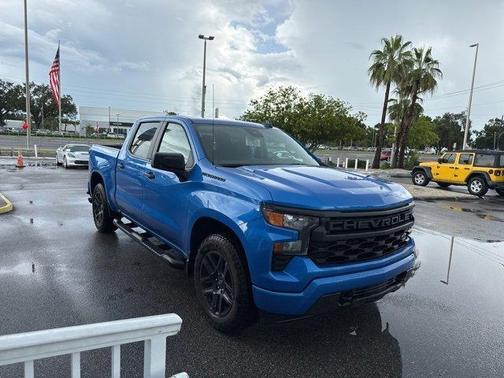 2025 Chevrolet Silverado 1500 Custom
