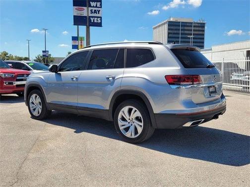 2023 Volkswagen Atlas 3.6L SE w/Technology