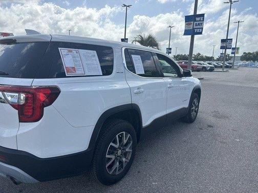2020 GMC Acadia SLE