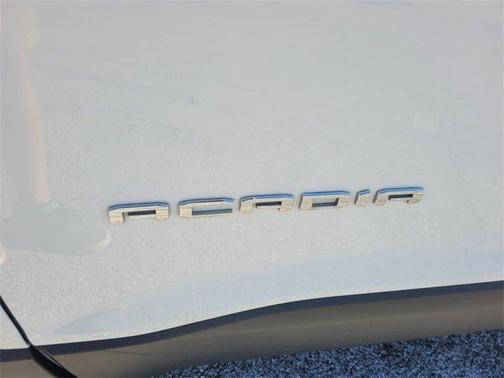 2020 GMC Acadia SLE