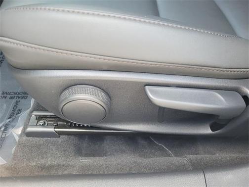 2025 Mazda Mazda3 FWD w/Select Package
