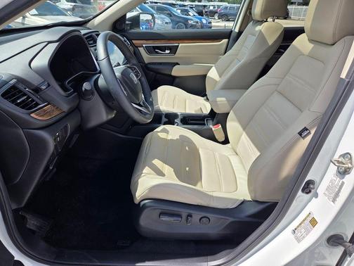 White 2019 Honda CR-V Touring