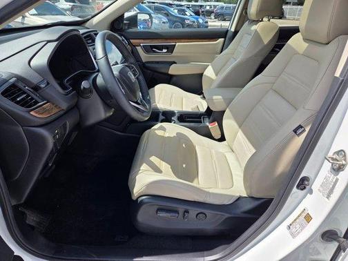 White 2019 Honda CR-V Touring
