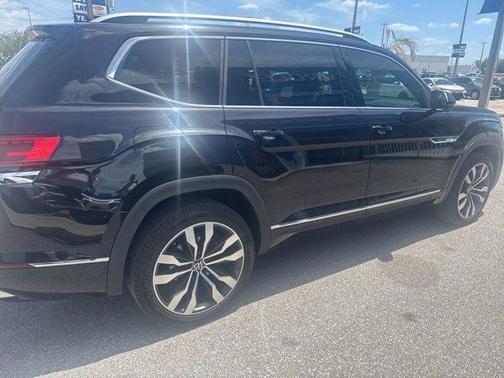 2021 Volkswagen Atlas 3.6 V6 SEL Premium R-Line