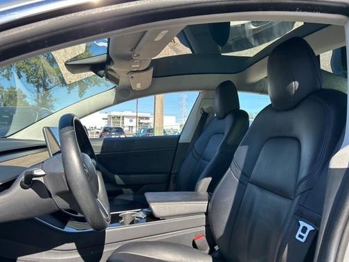 2018 Tesla Model 3 Mid Range