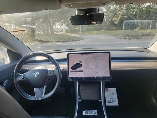 2018 Tesla Model 3 Mid Range