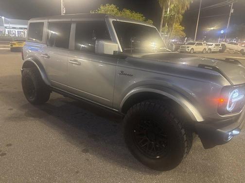 2024 Ford Bronco Outer Banks