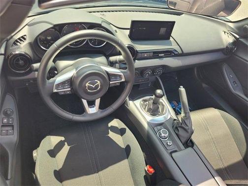2024 Mazda MX-5 Miata Sport