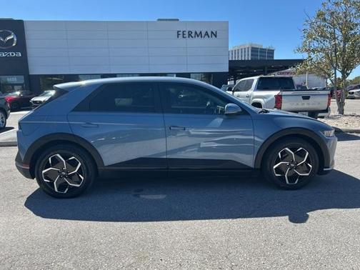 2023 Hyundai IONIQ 5 SE