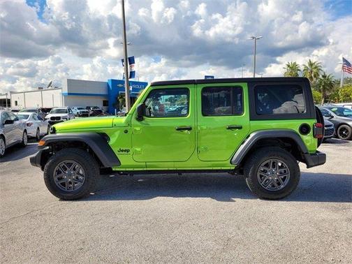 2025 Jeep Wrangler Sport