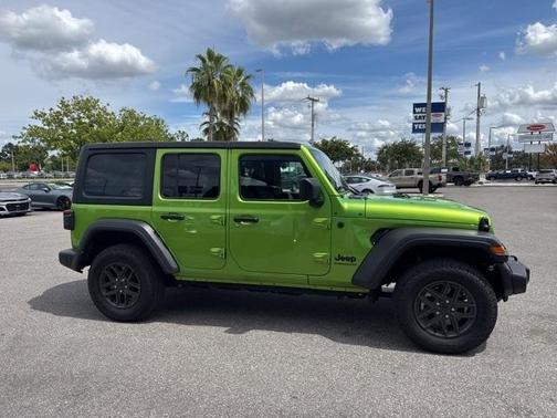 2025 Jeep Wrangler Sport