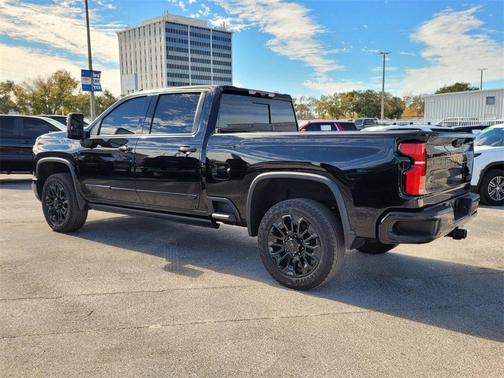 2025 Chevrolet Silverado 2500 High Country