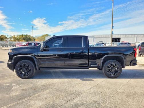 2025 Chevrolet Silverado 2500 High Country