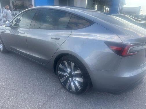 Gray 2024 Tesla Model 3 Long Range